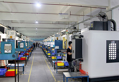 CNC加（jiā）工中心（xīn）車間 