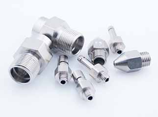 <strong>精密件（jiàn）：接頭主體集（jí）合（hé）..</strong>