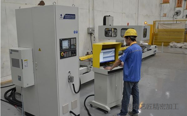 <strong>最全（quán）最詳細的CNC加工中心維護保養大全</strong>