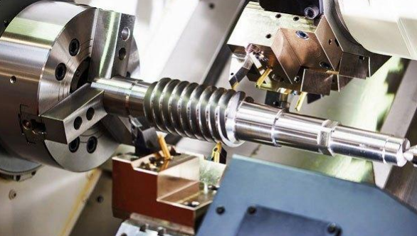 <strong>解說（shuō）：零部件CNC精密（mì）加工流程以及CNC加工零部件優勢</strong>