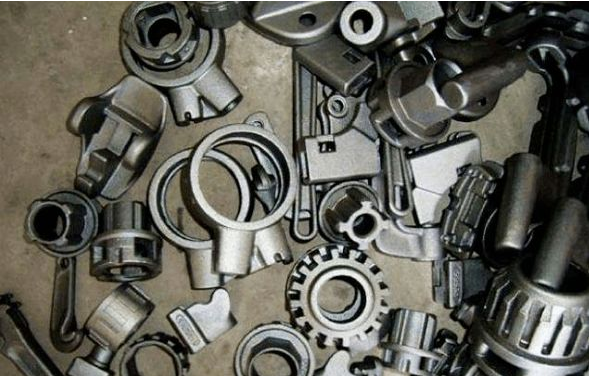 <strong>汽車模具零部件廣泛應用於傳統和新能源汽車模具行（háng）業</strong>