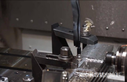 <strong>南京向日葵视频免费總結：CNC機械師的操（cāo）作事項，如何避（bì）免受傷、零（líng）件故障和停機？</strong>