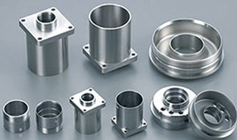 <strong>CNC套類（lèi）精密零件</strong>