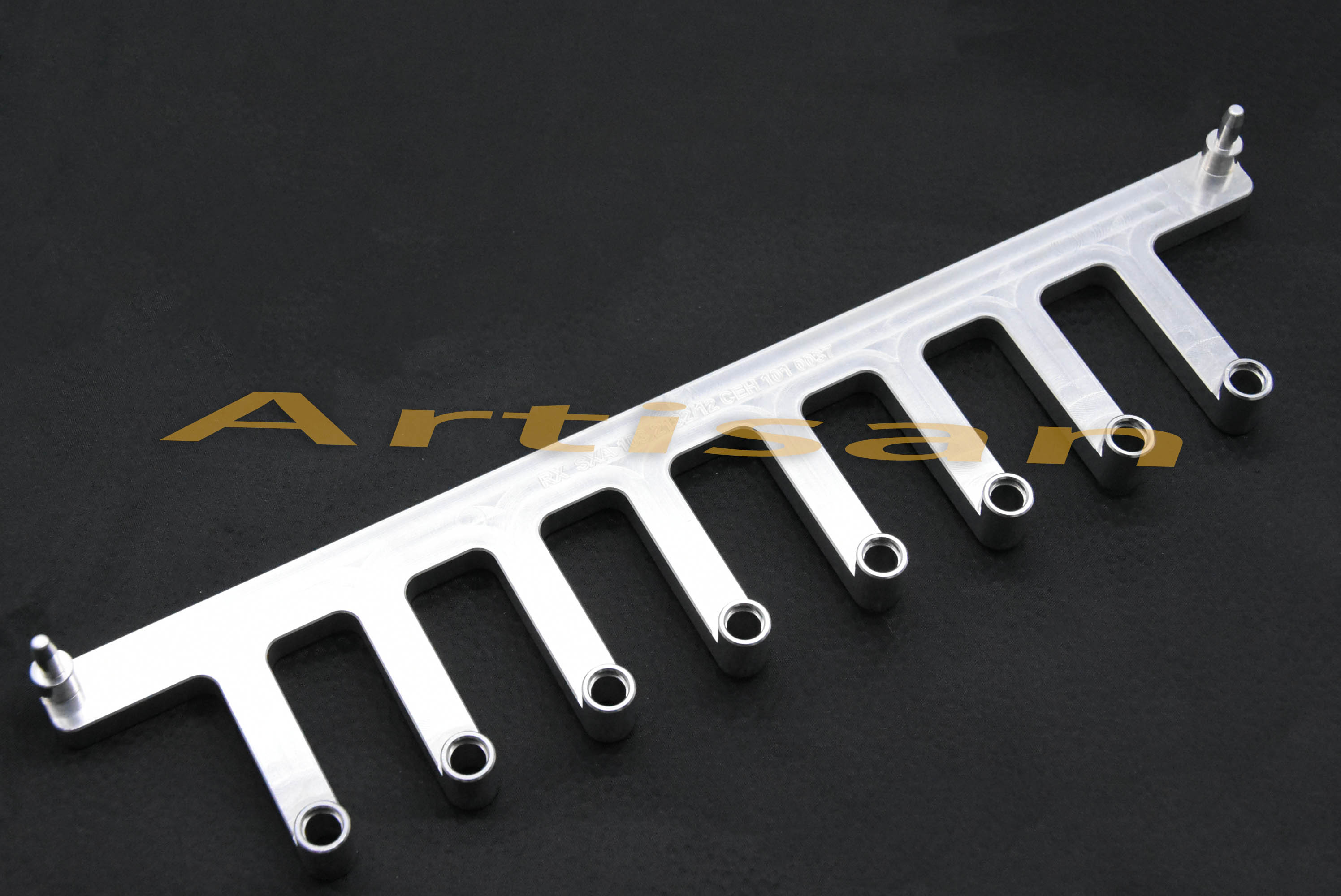 <strong>電子類（lèi）精密（mì）加工：安裝板2</strong>