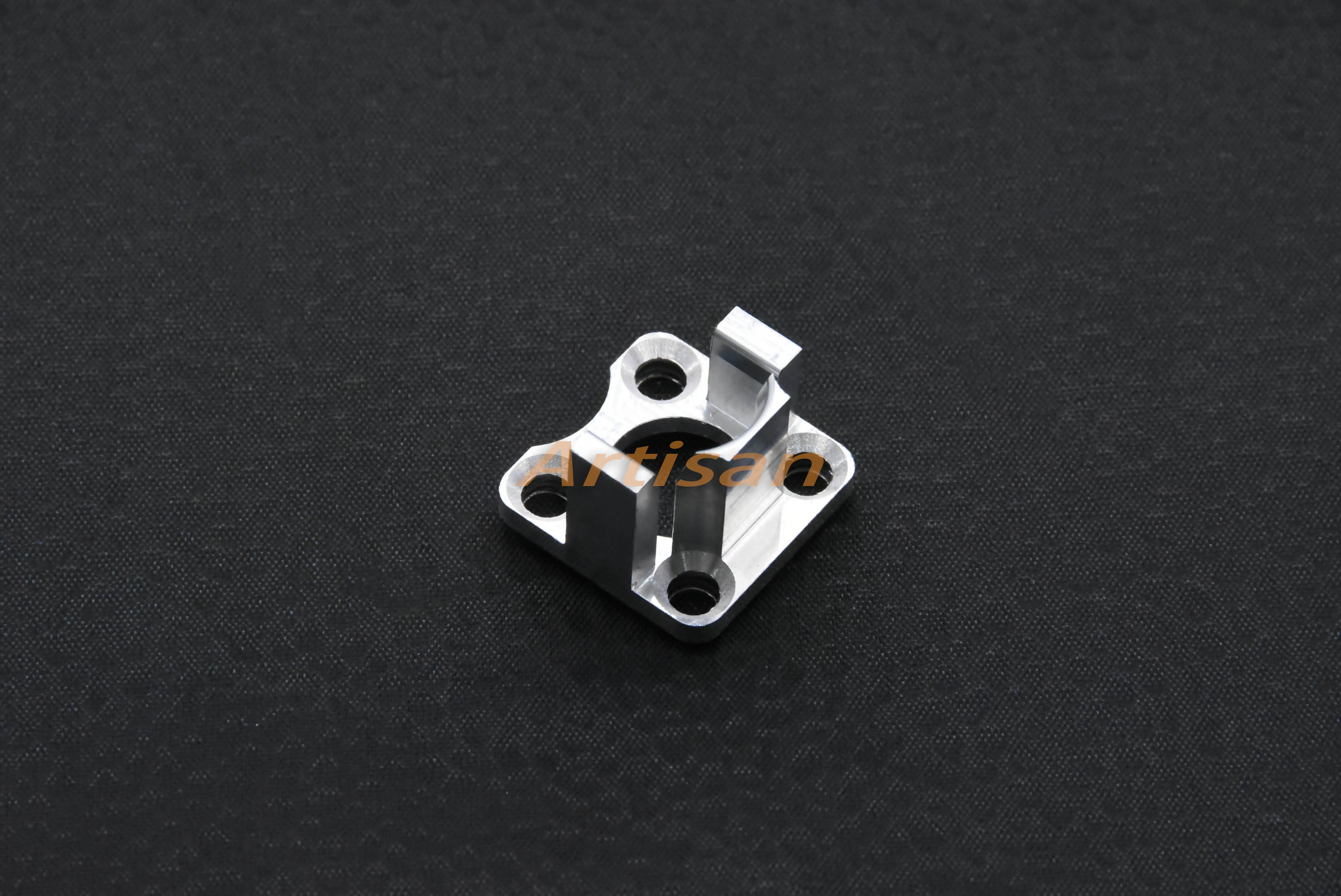 <strong>電子類精密件加工（gōng）：支架</strong>