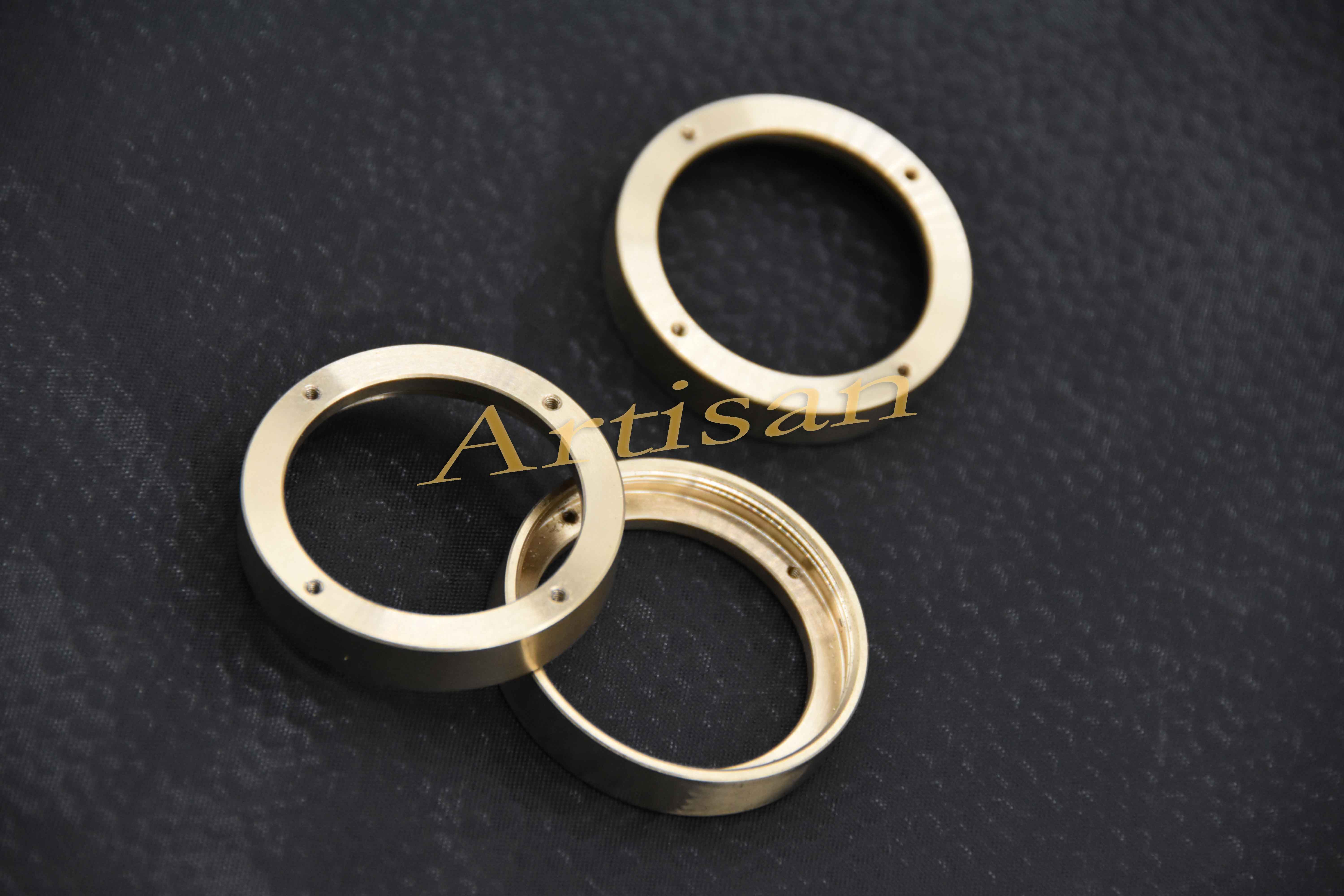 <strong>護圈 (2)</strong>